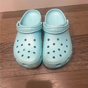 Crocs light blue